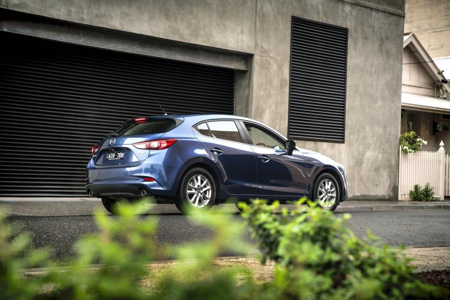  Mazda3 Maxx Hatchback 2016 года  (AU) (фото 13 из 22)